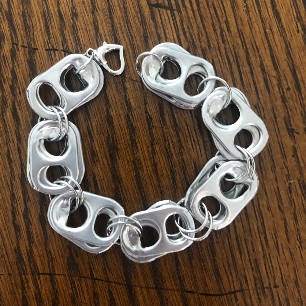 Soda tab bracelet with lobster claw clasp